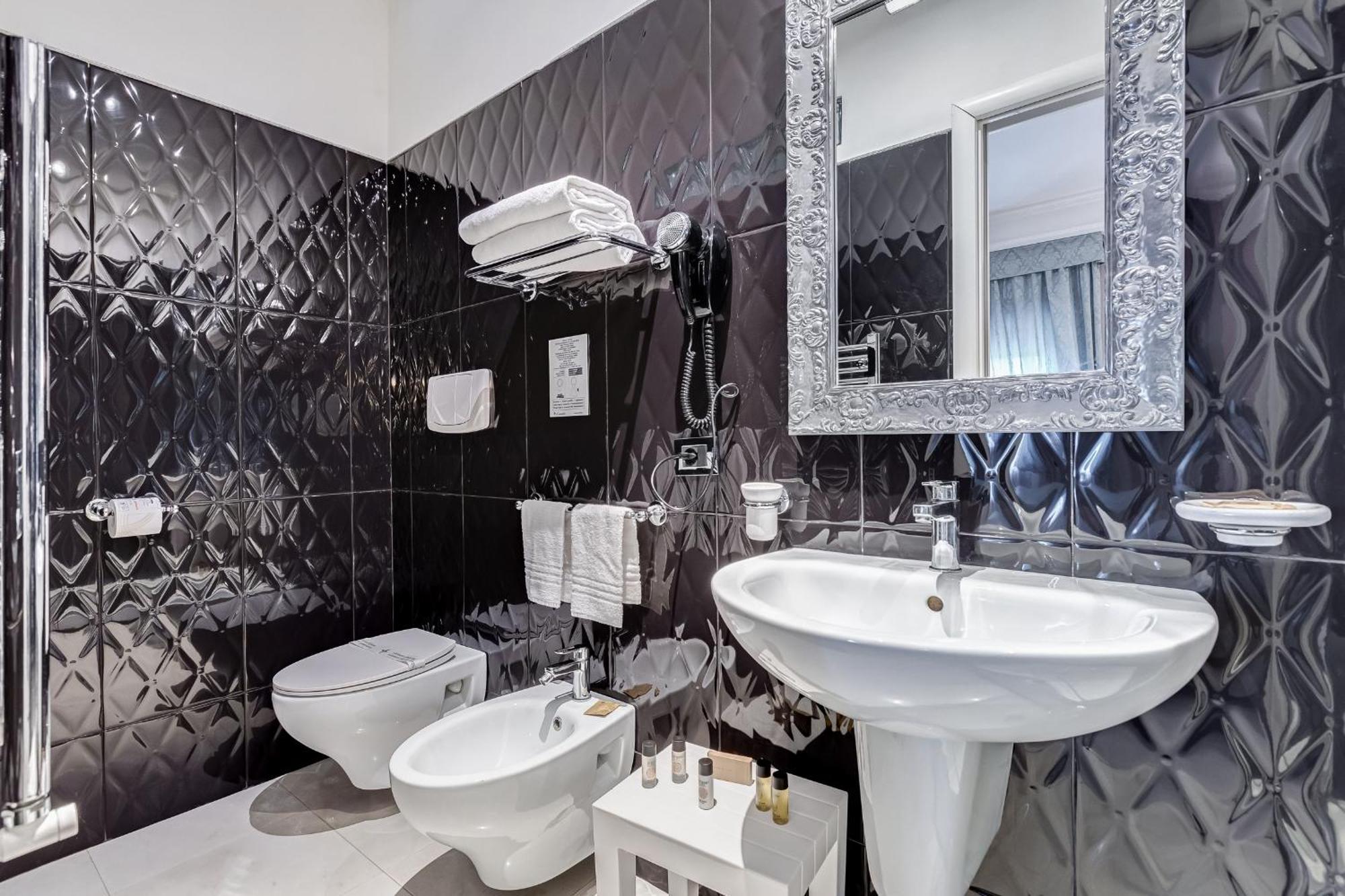 Navona Queen Rooftop Pensionat 2*