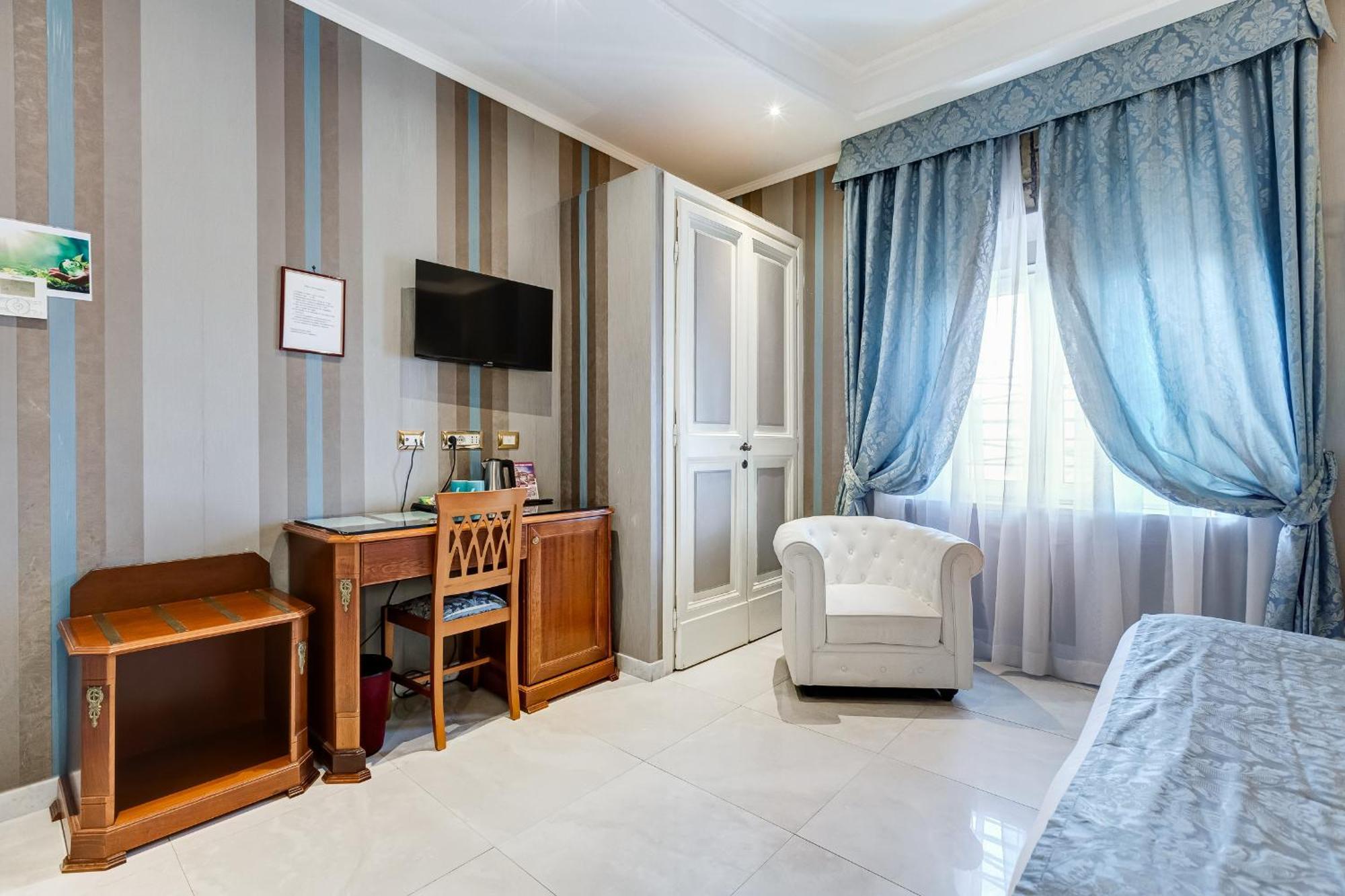 Pensionat Navona Queen Rooftop 2*