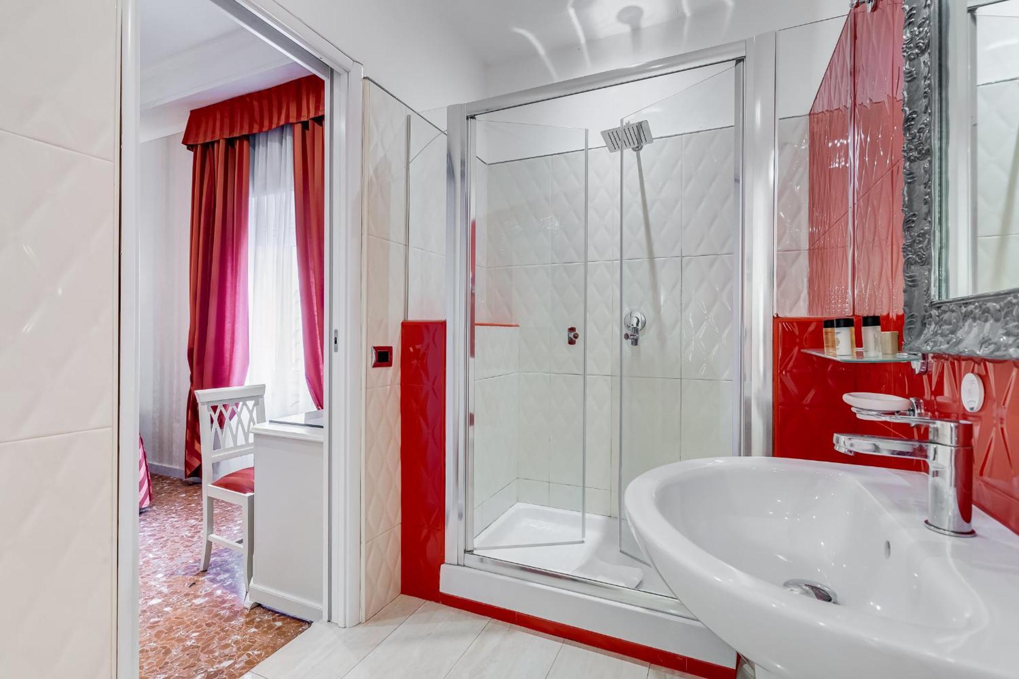 Pensionat Navona Queen Rooftop 2*