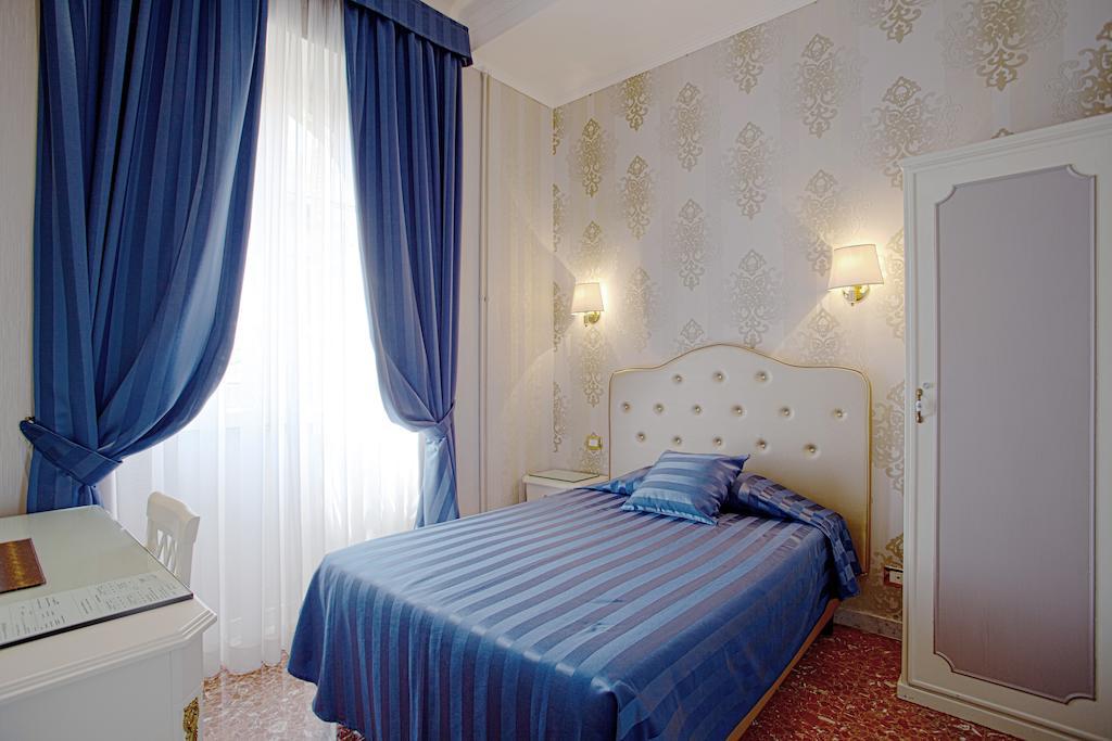 Pensionat Navona Queen Rooftop